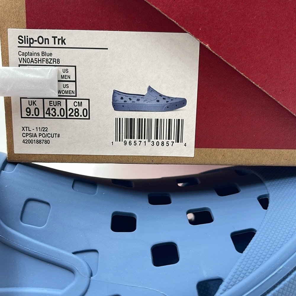 Vans Men’s Slip-On Trk Captains Blue 
VN0A5HF8ZR8
Sneakers - Picture 16 of 16